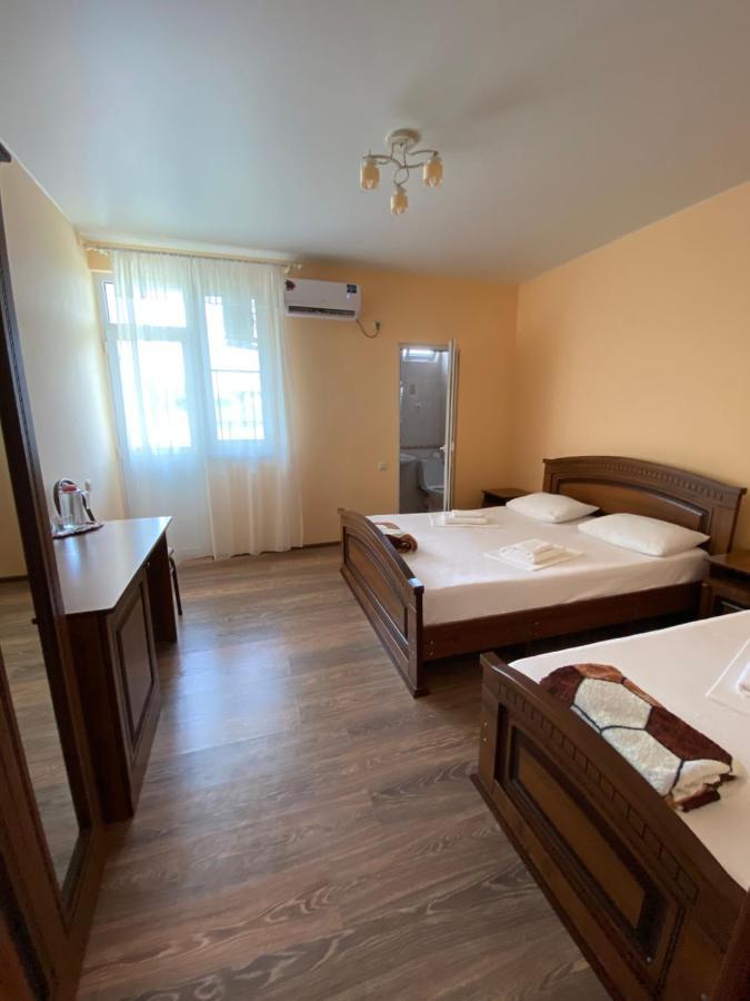 Solomon Hotel Alakhadze Luaran gambar
